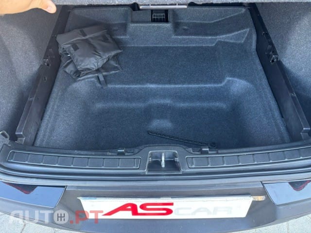 Volvo XC40 1.5 T3 Tech Edition