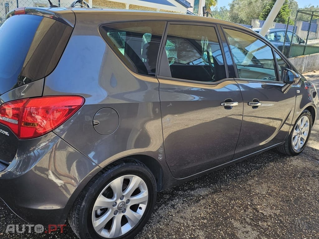 Opel Meriva 1.3 CDTi Cosmo