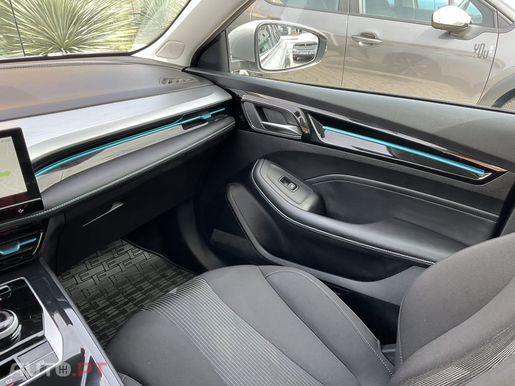 MG MG5 51 kWh Luxury