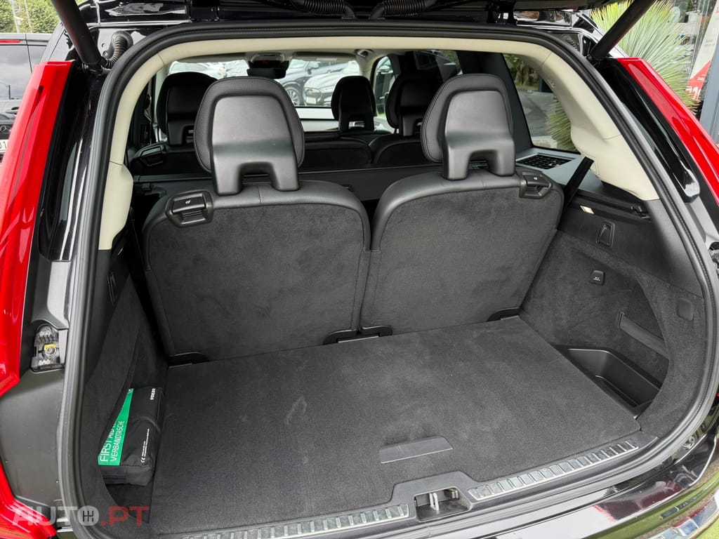 Volvo XC90 2.0 T8 PHEV Inscription Expression AWD