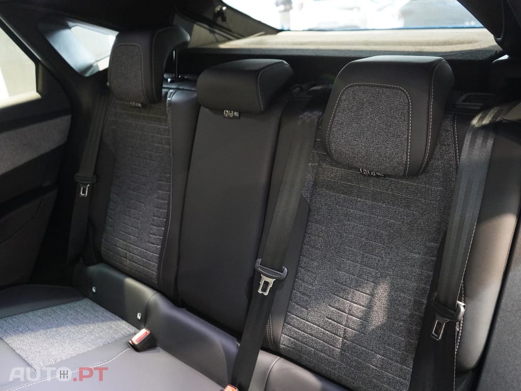 Peugeot 3008 1.2 Hybrid Allure e-DCS6