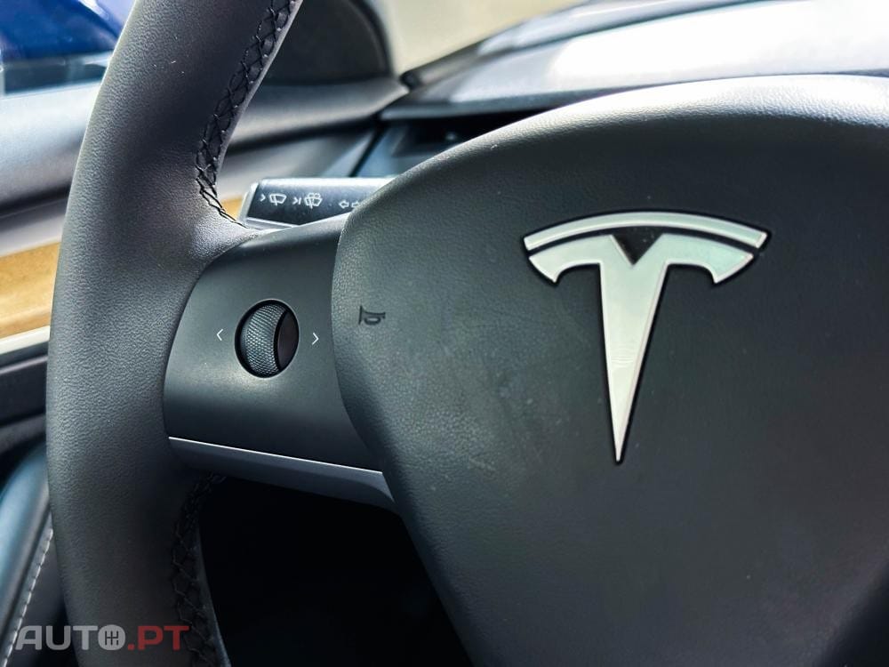 Tesla Model 3 Long Range AWD Dual Motor