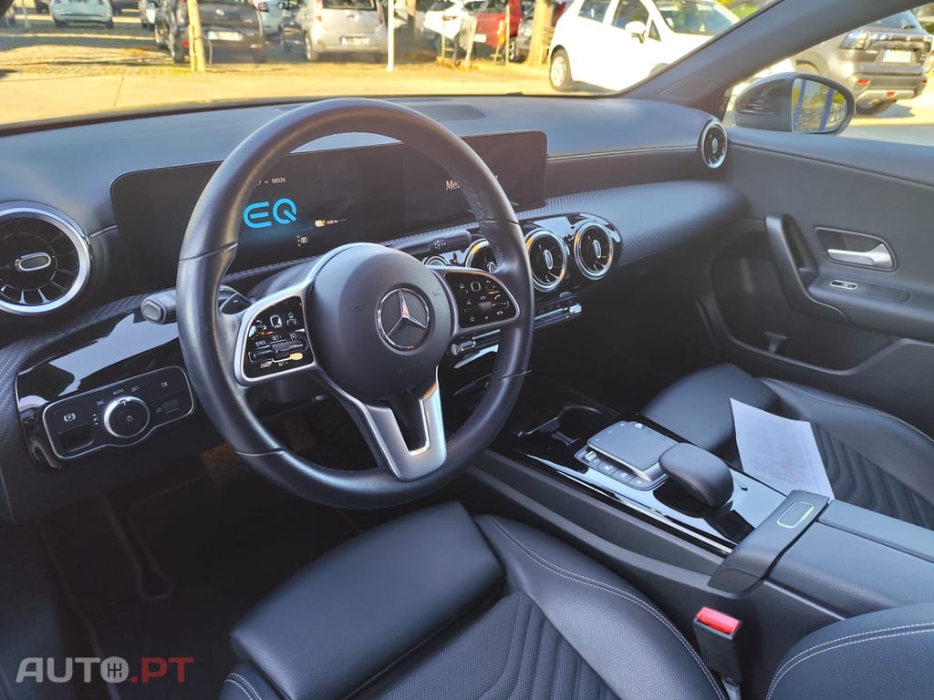 Mercedes-Benz A 250 MERCEDES-BENZ CLASSE A - A 250 E