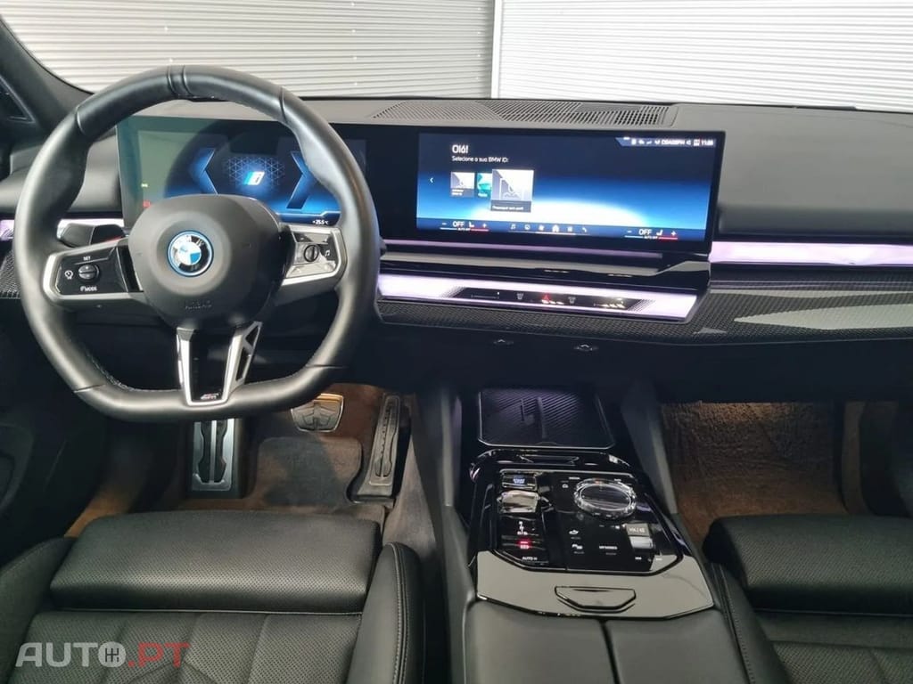 BMW i5 eDrive40 Pack Desportivo M Pro