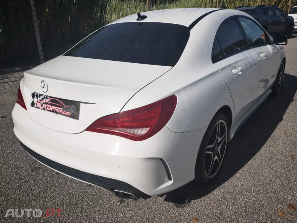 Mercedes-Benz CLA 200