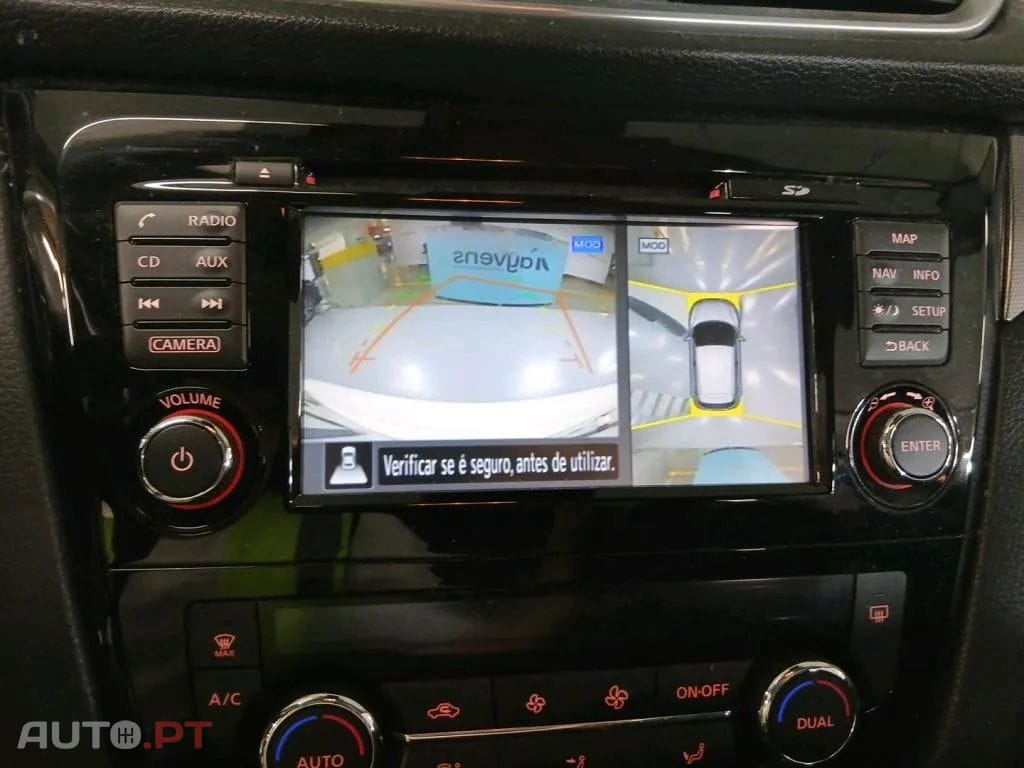 Nissan Qashqai 1.5 dCi N-Connecta