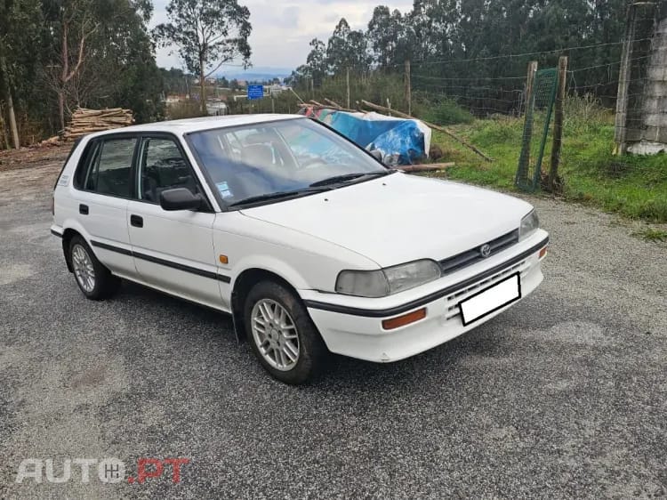 Toyota Corolla 1.3 Gold Line