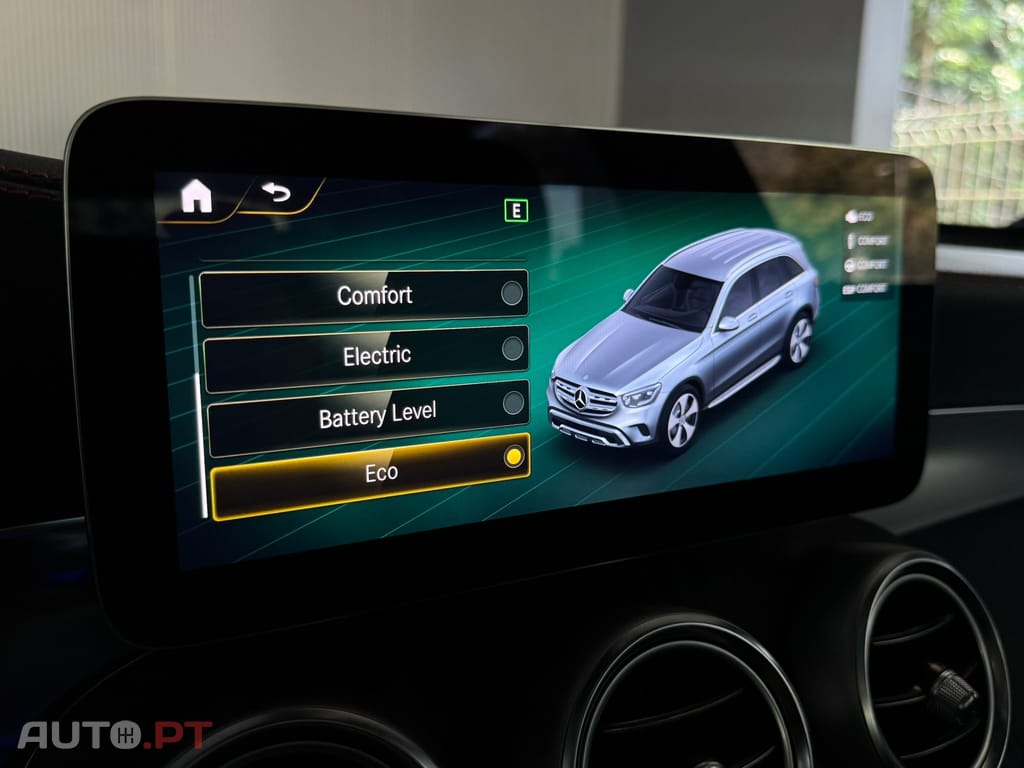 Mercedes-Benz GLC 300 e 4Matic