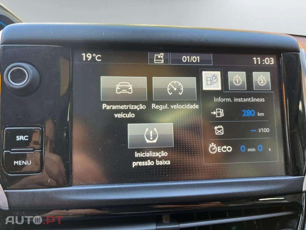 Peugeot 208  1.2 e-THP Féline