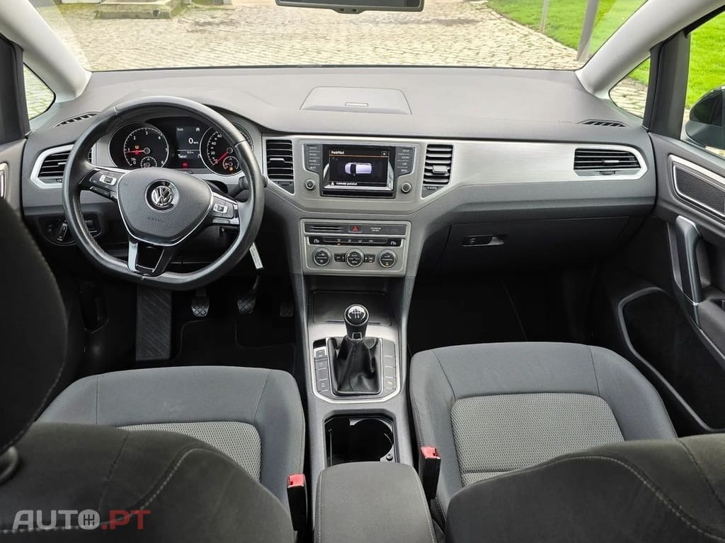Volkswagen Golf Sportsvan 1.6 TDI Confortline BlueMotion