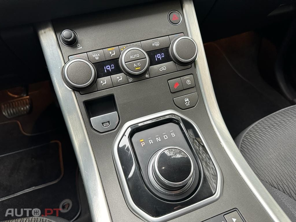 Land Rover Range Rover 2.0 D150 AWD R-Dynamic Auto