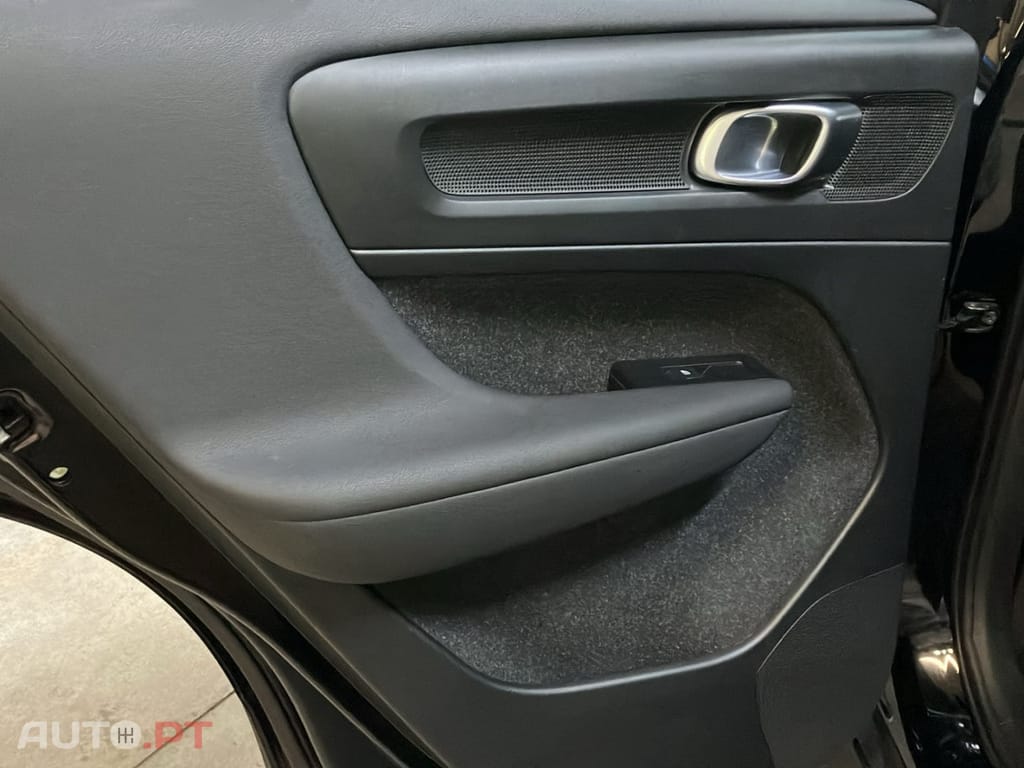 Volvo XC40 1.5 T5 PHEV Core