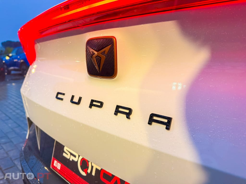 Cupra Formentor 1.5 TSI Plus
