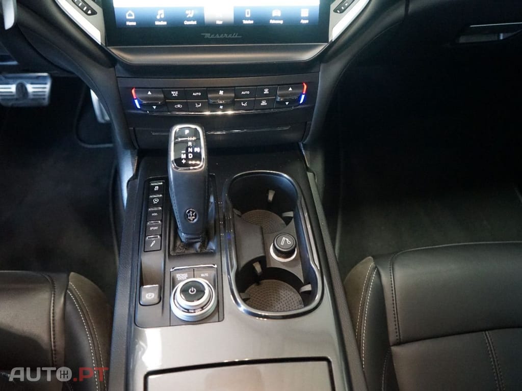 Maserati Ghibli I.V.A DEDUTIVEL GT Mild-Hybrid