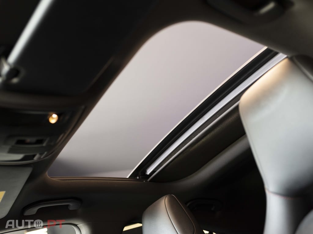 Mercedes-Benz CLA 220 d Shooting Brake AMG Line Aut.