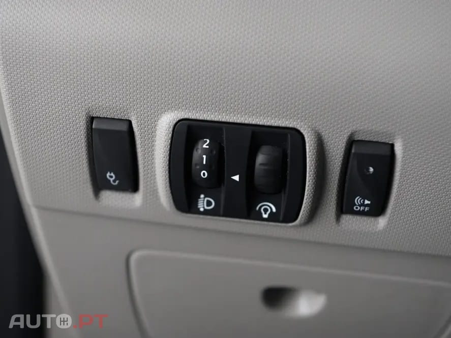Renault Zoe (c/ Bateria) 41 kwh Intens