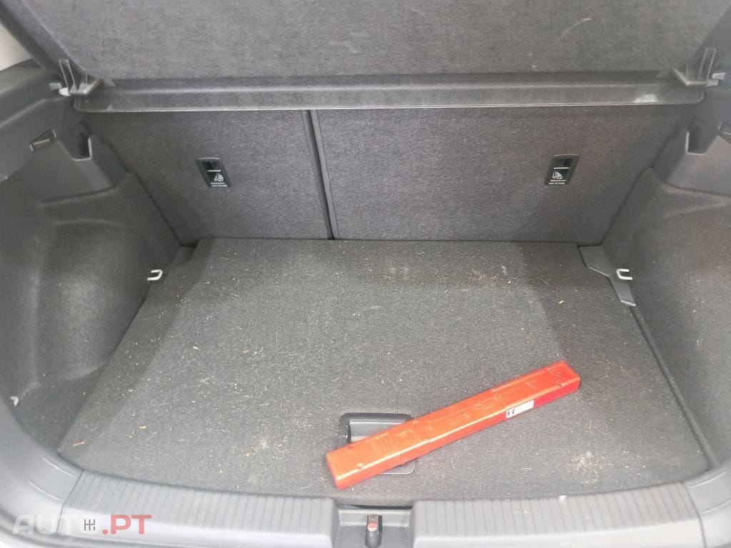 Volkswagen T-Cross 1.0 TSI Urban