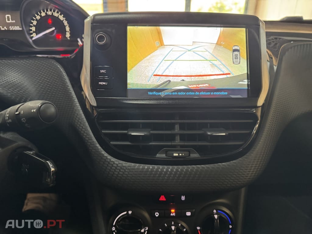 Peugeot 2008 1.2 PureTech Style