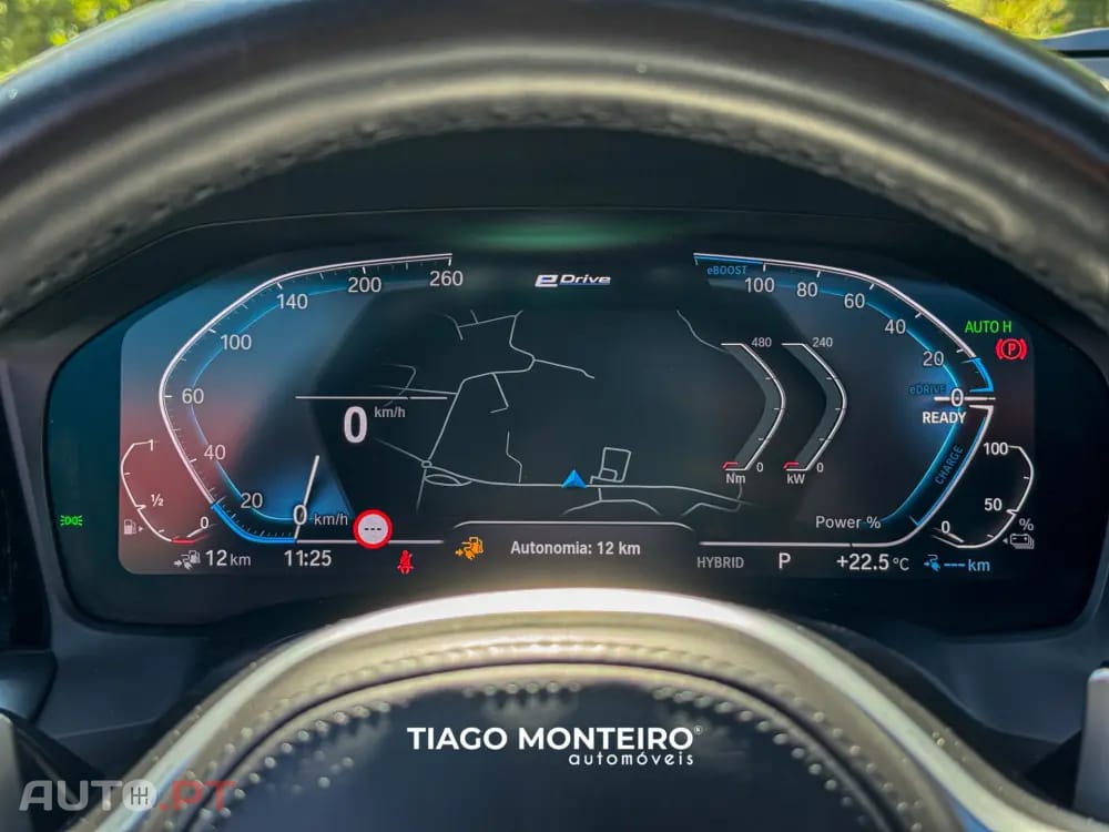 BMW 330 e Pack Desportivo M Auto