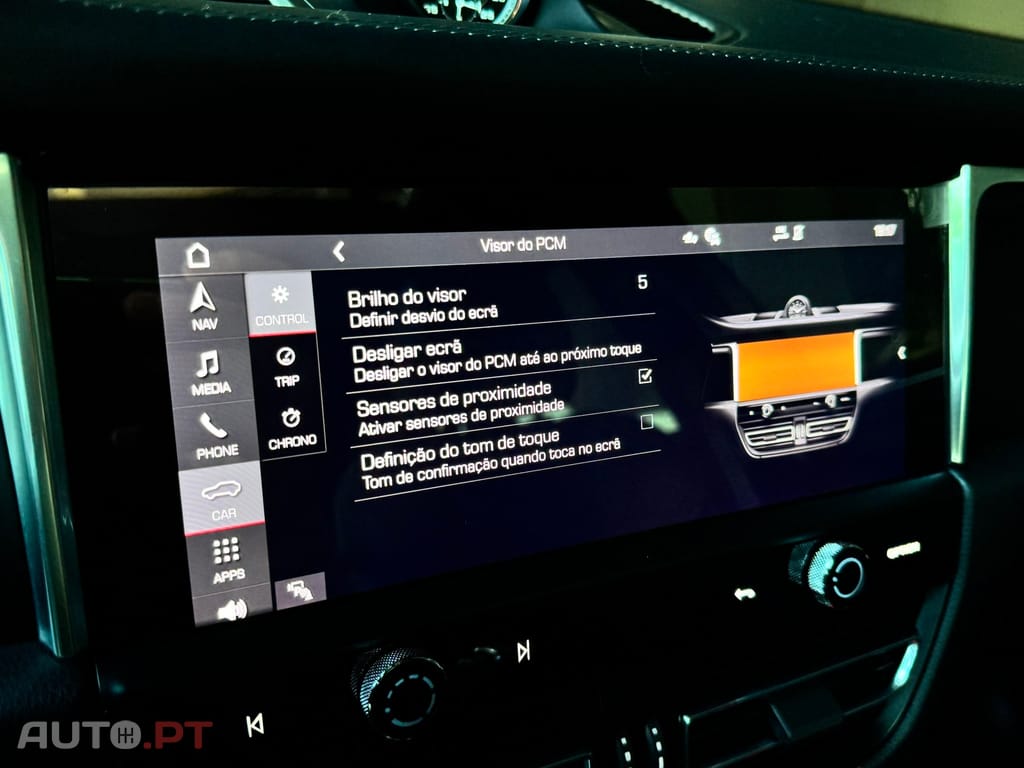 Porsche Macan T