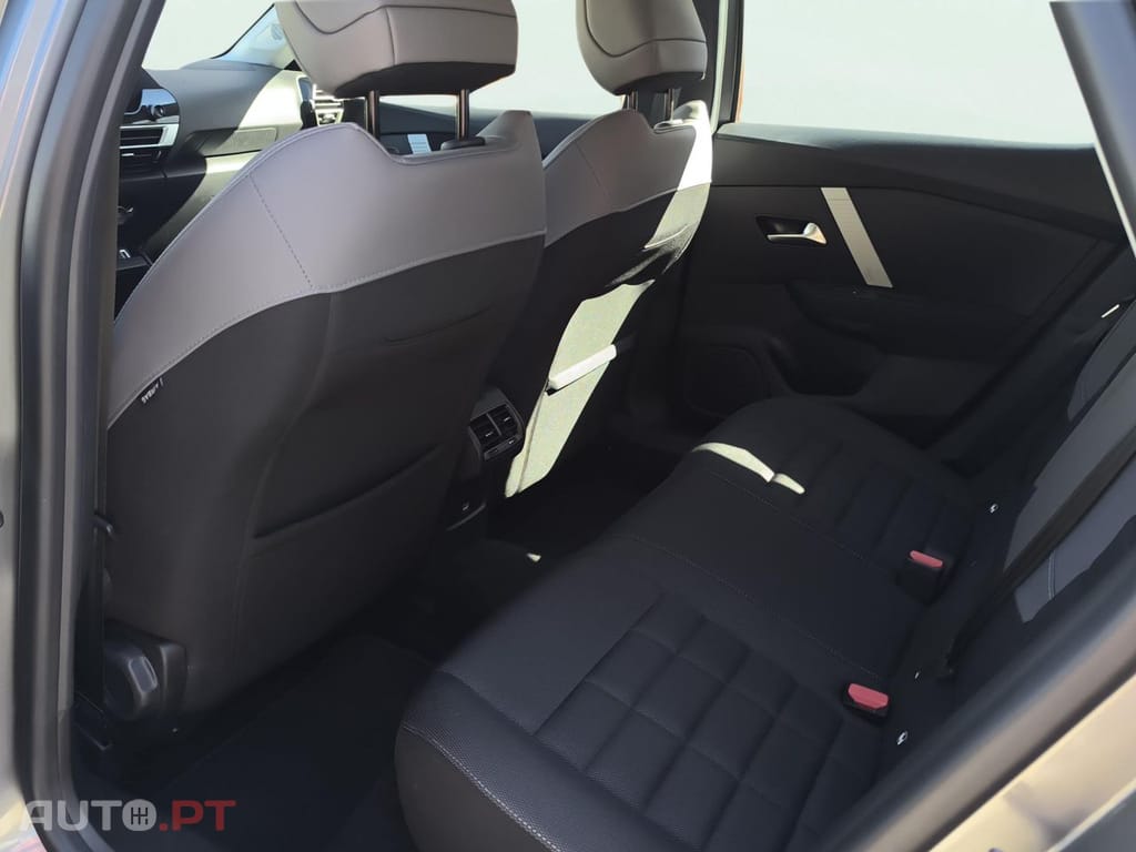 Citroen e-C4 50 kWh Plus