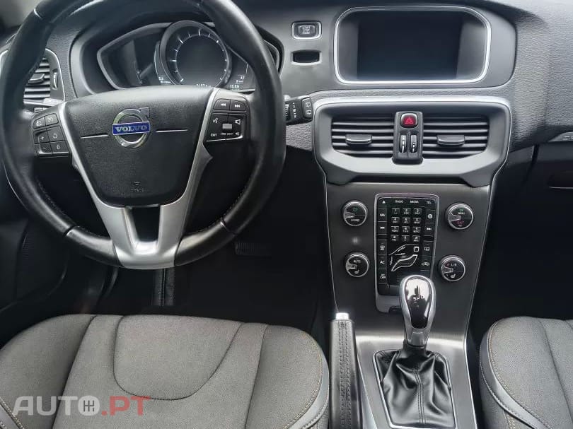 Volvo V40 Cross Country D2 You