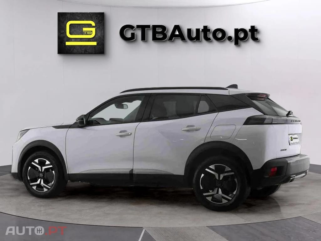 Peugeot 2008 1.2 PureTech EAT8 Allure