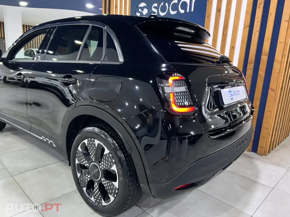 Fiat 600 1.2 Hybrid La Prima