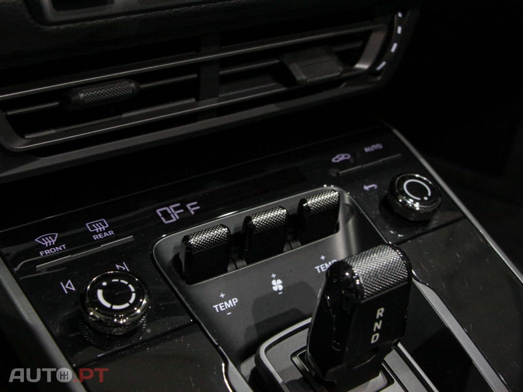 Porsche 992 Carrera Cabriolet PDK