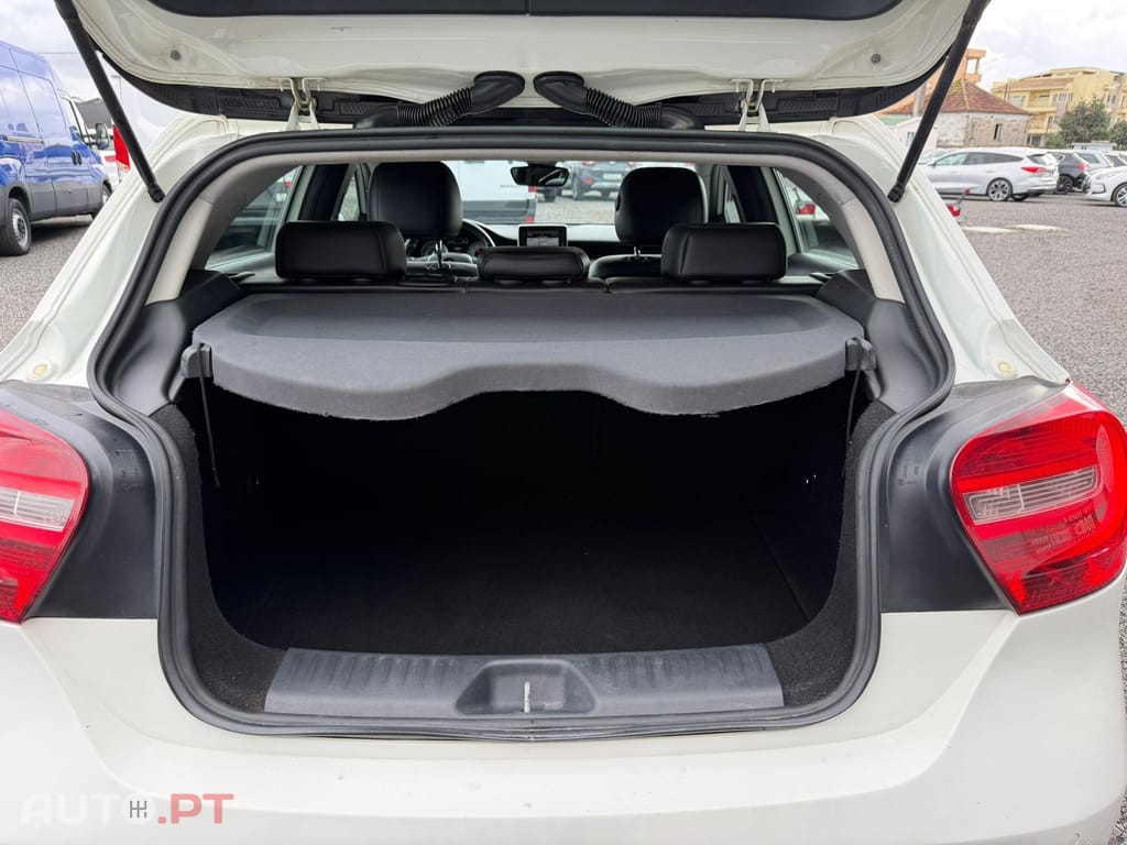 Mercedes-Benz A 180 CDi BlueEfficiency Edition Urban