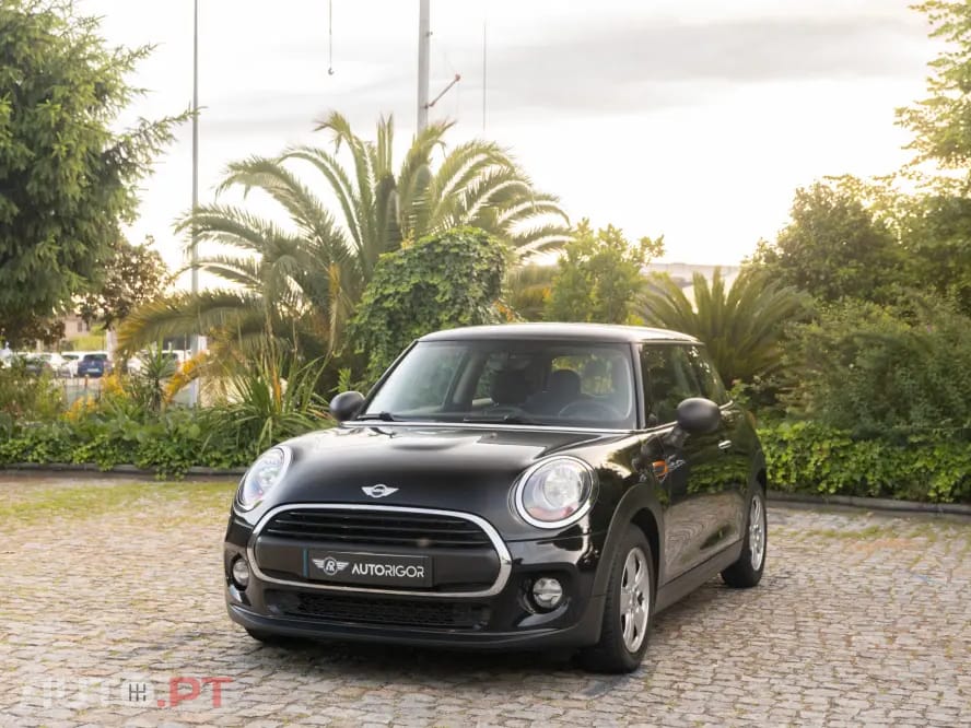 MINI Cooper One