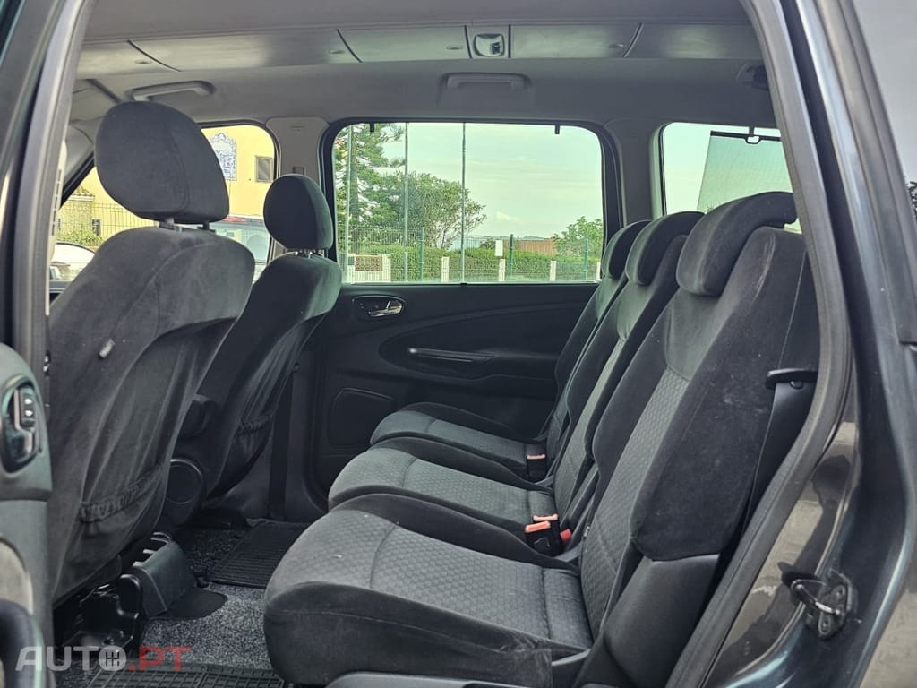 Ford Galaxy 1.8 TDCi Ghia