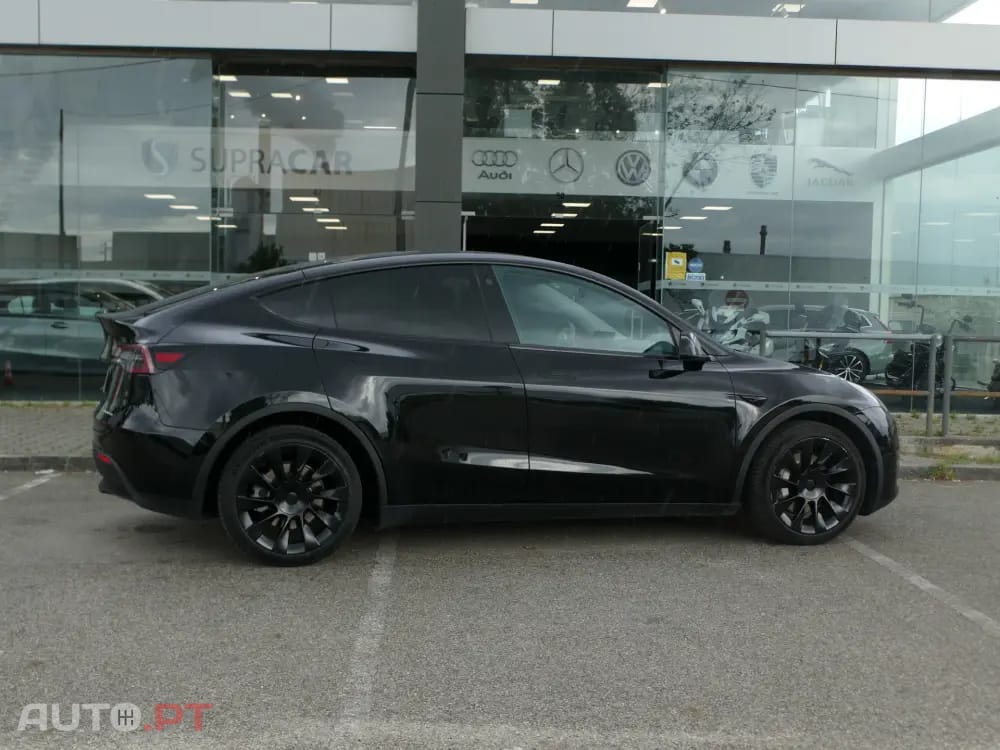 Tesla Model Y Long Range Tração Integral