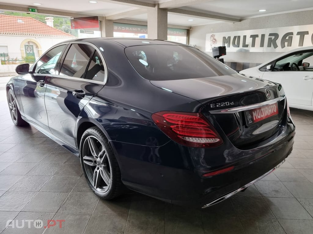 Mercedes-Benz E 220 AMG Line