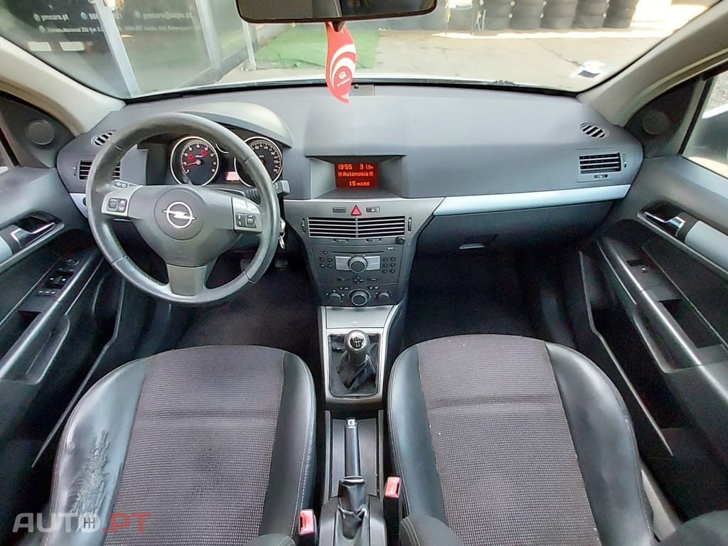 Opel Astra 1.4 Cosmo
