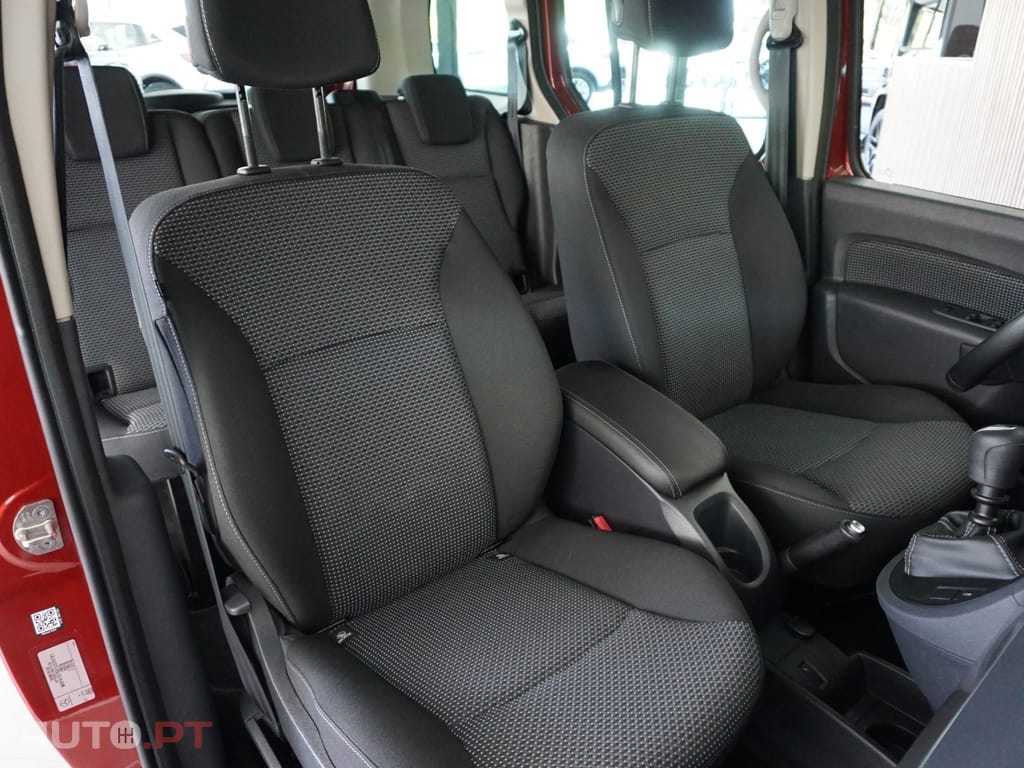 Mercedes-Benz Citan Tourer EDITION BlueEFFICIENCY Longa