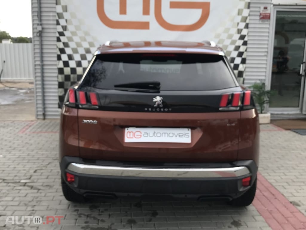 Peugeot 3008 1.6 BlueHDi Allure