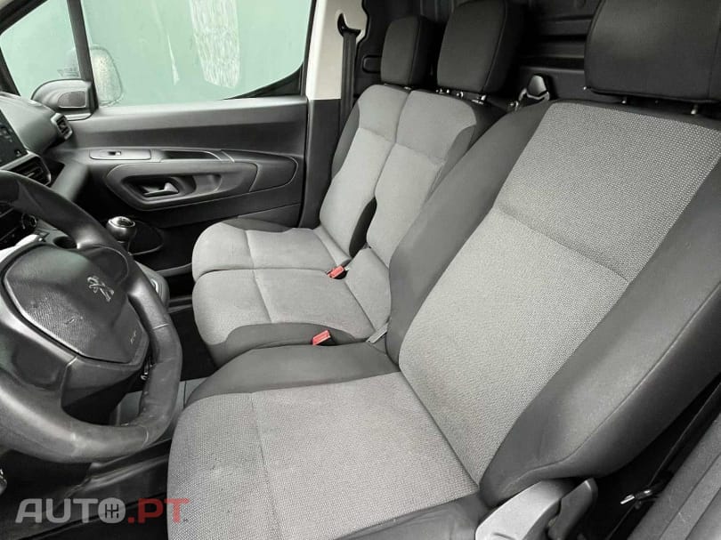 Peugeot Partner 1.5 BlueHDi Asphalt Standard