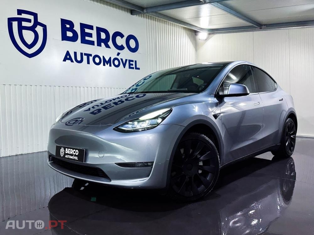Tesla Model Y Long Range Dual Motor AWD