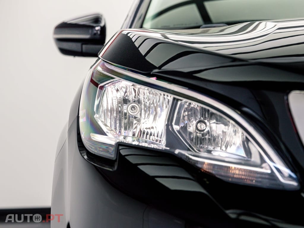 Peugeot 3008 1.2 PureTech Allure