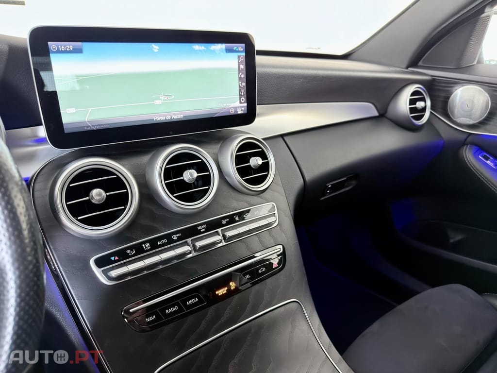 Mercedes-Benz C 300 de AMG Line