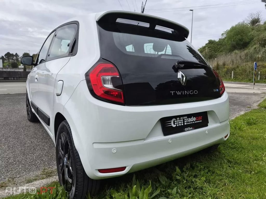 Renault Twingo Z.E. 22 Intens