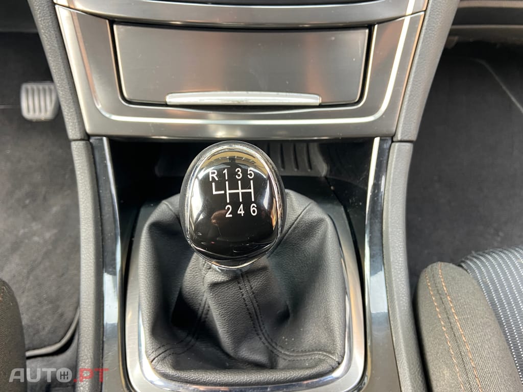 Ford Mondeo 2.0 TDCI TITANIUM