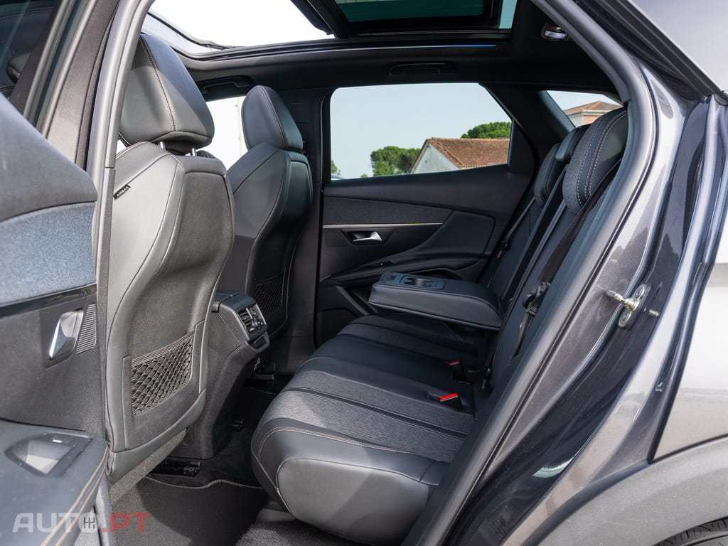 Peugeot 3008 1.5 BlueHDi GT Line EAT8