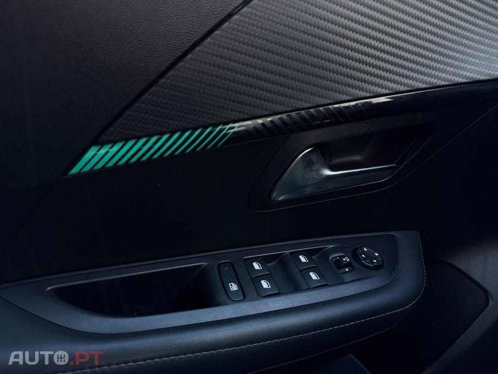 Peugeot 208 1.2 PureTech Allure Pack EAT8