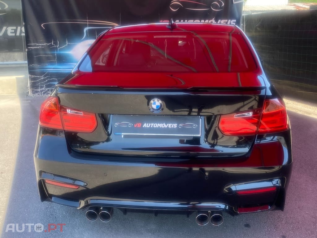 BMW 320 d EfficientDynamics Line Sport Auto