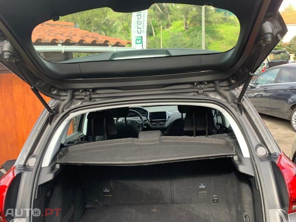 Peugeot 2008 1.5 BlueHDi Active