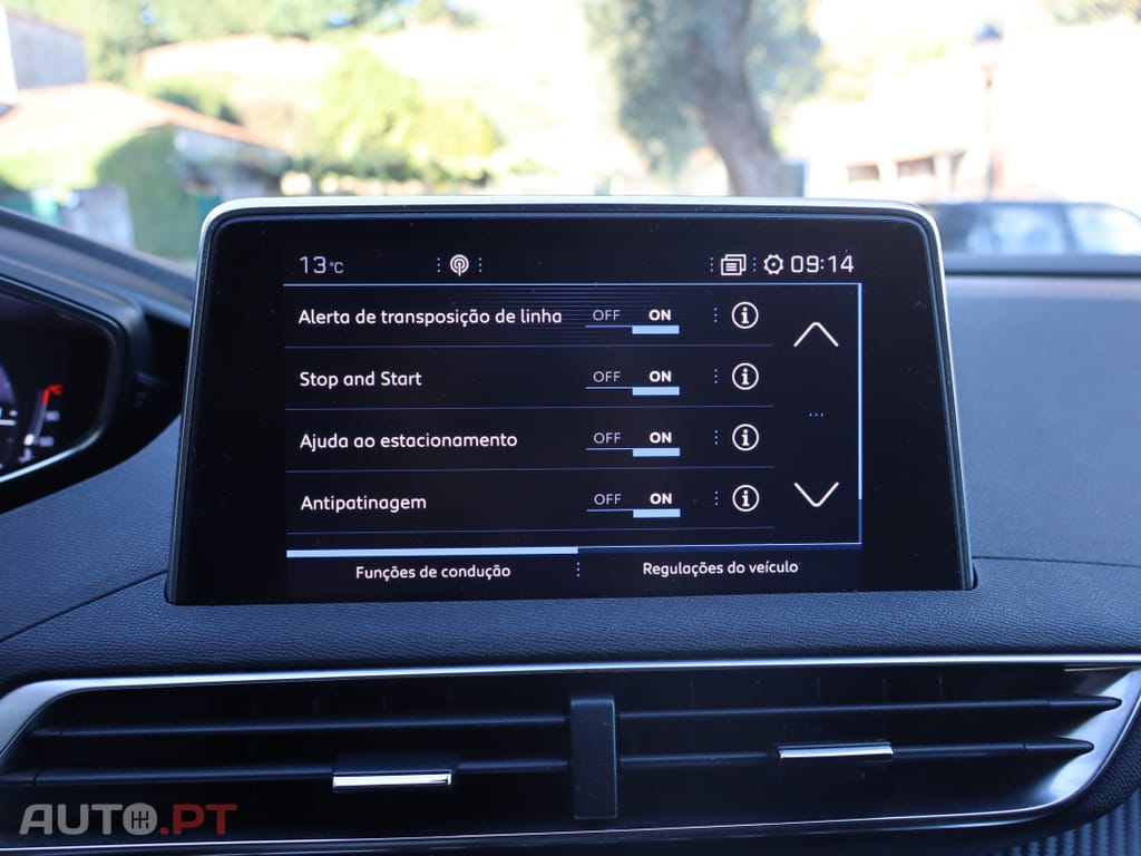 Peugeot 3008 1.5 BlueHDi Allure EAT8