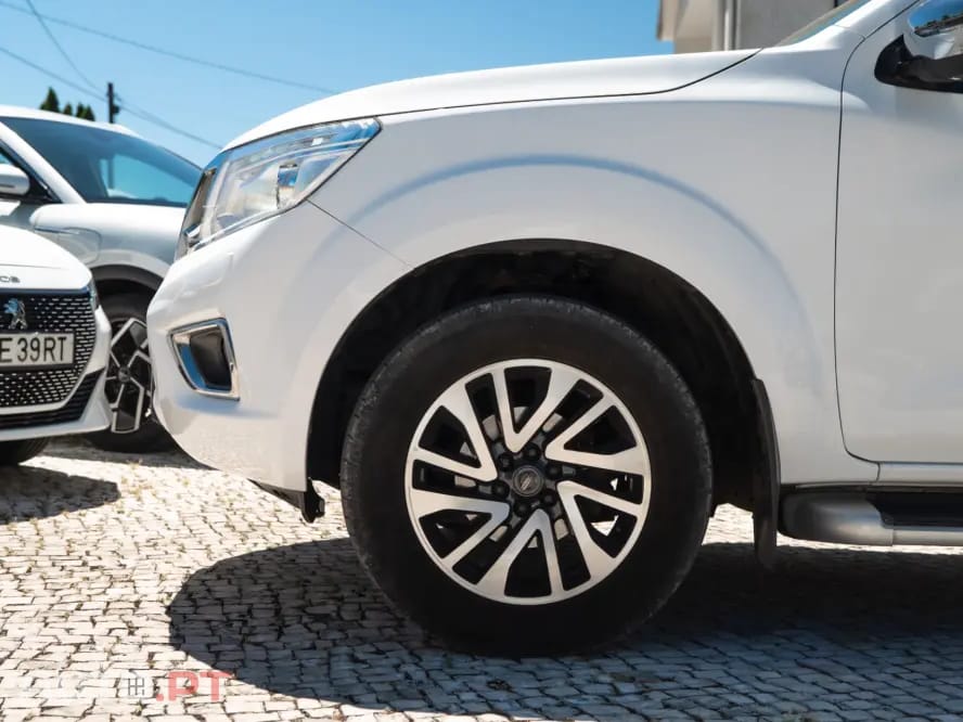 Nissan Navara 2.3 dCi CD 4WD N-Connecta