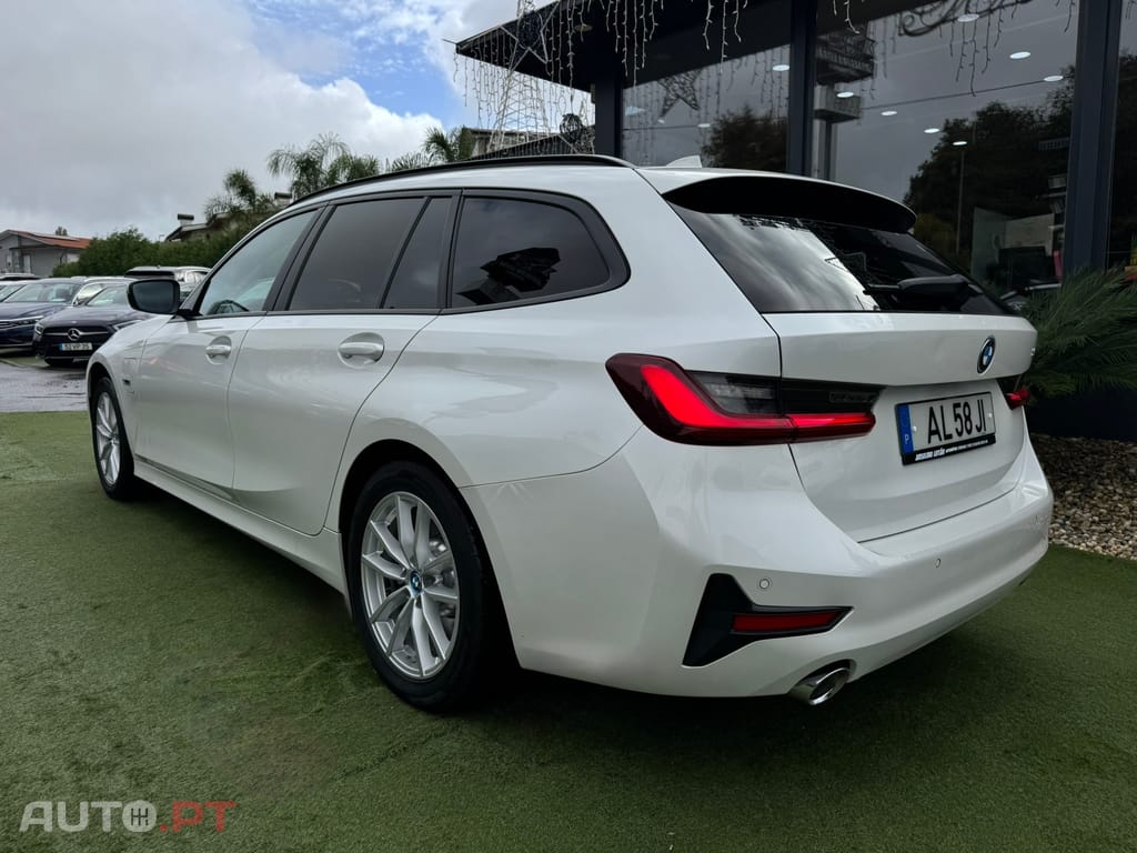 BMW 320 e Touring Corporate Edition Auto